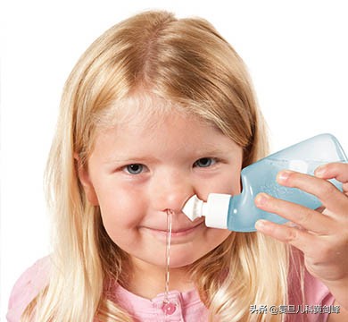 洗鼻子正确方式,孩子洗鼻子的正确方法视频