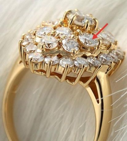 黄金戒指四个圈的,黄金戒指左右手有讲究吗