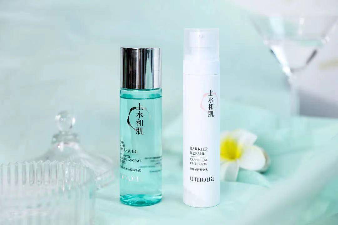 痘痘反反复复又红又疼又痒,痘痘反反复复有一层皮