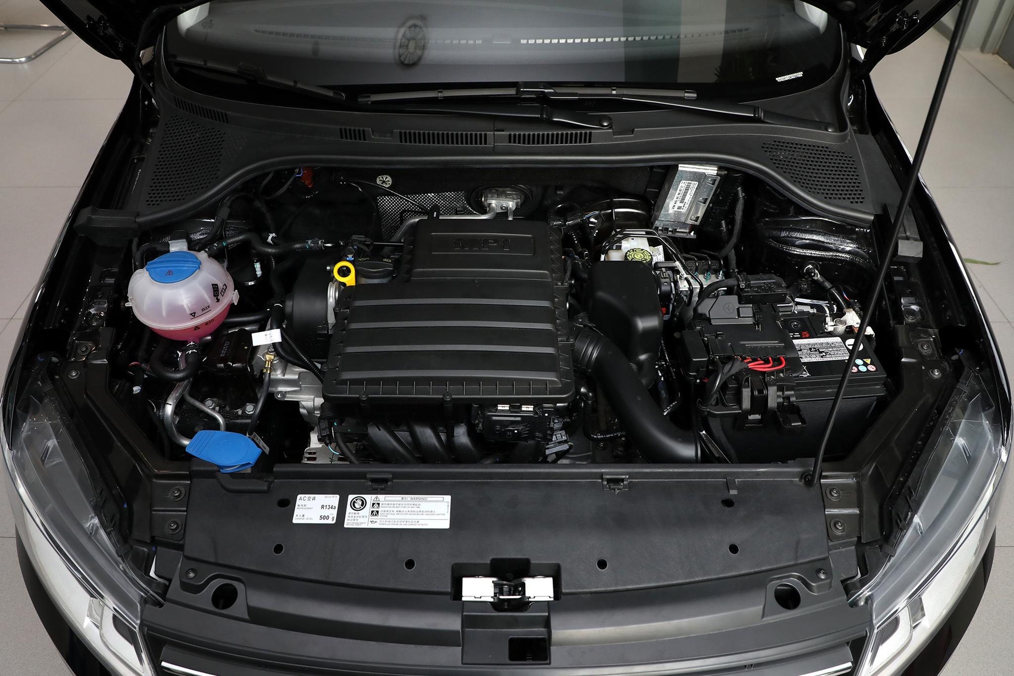 桑塔纳大水箱不循环怎么回事,18年新桑塔纳风扇一直转怎么回事