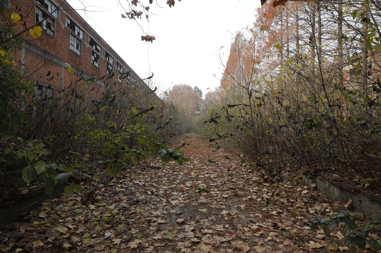 武汉轻型汽车制造厂,武汉特种车制造厂