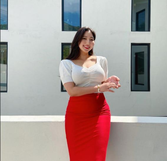 125多斤身材,130斤大码身材