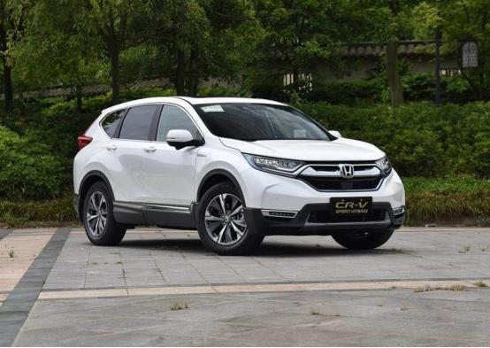 CVT变速箱与at哪个驾驶感受好,dct和cvt哪个变速箱动力肉