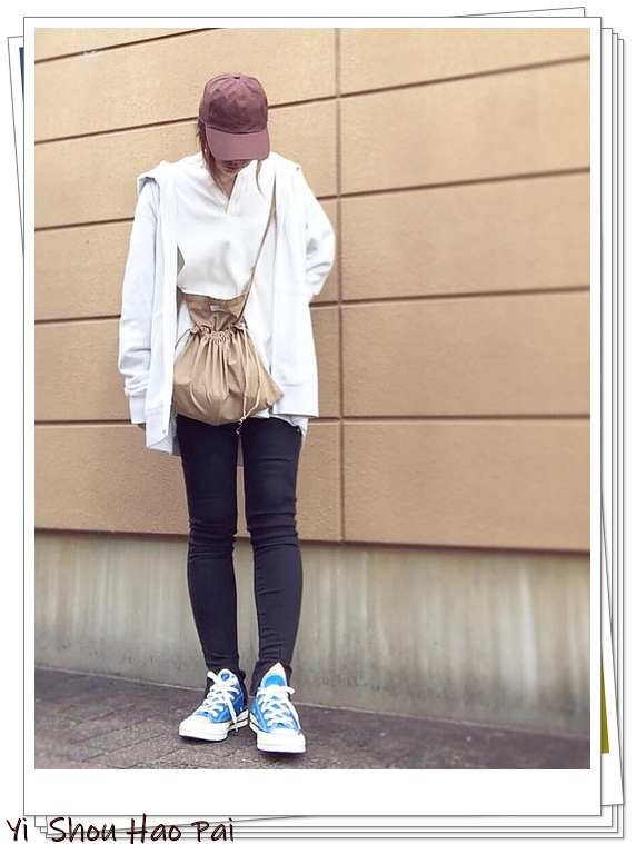十种颜色卫衣搭什么裤子才好看,连帽卫衣穿搭配色技巧
