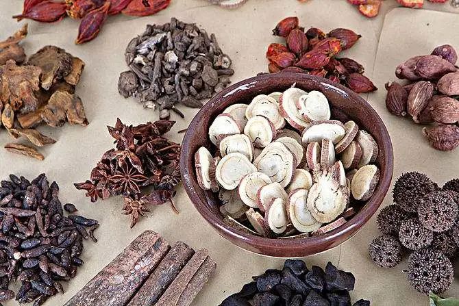 男子少精弱精症原因,男性弱精少精怎么治疗