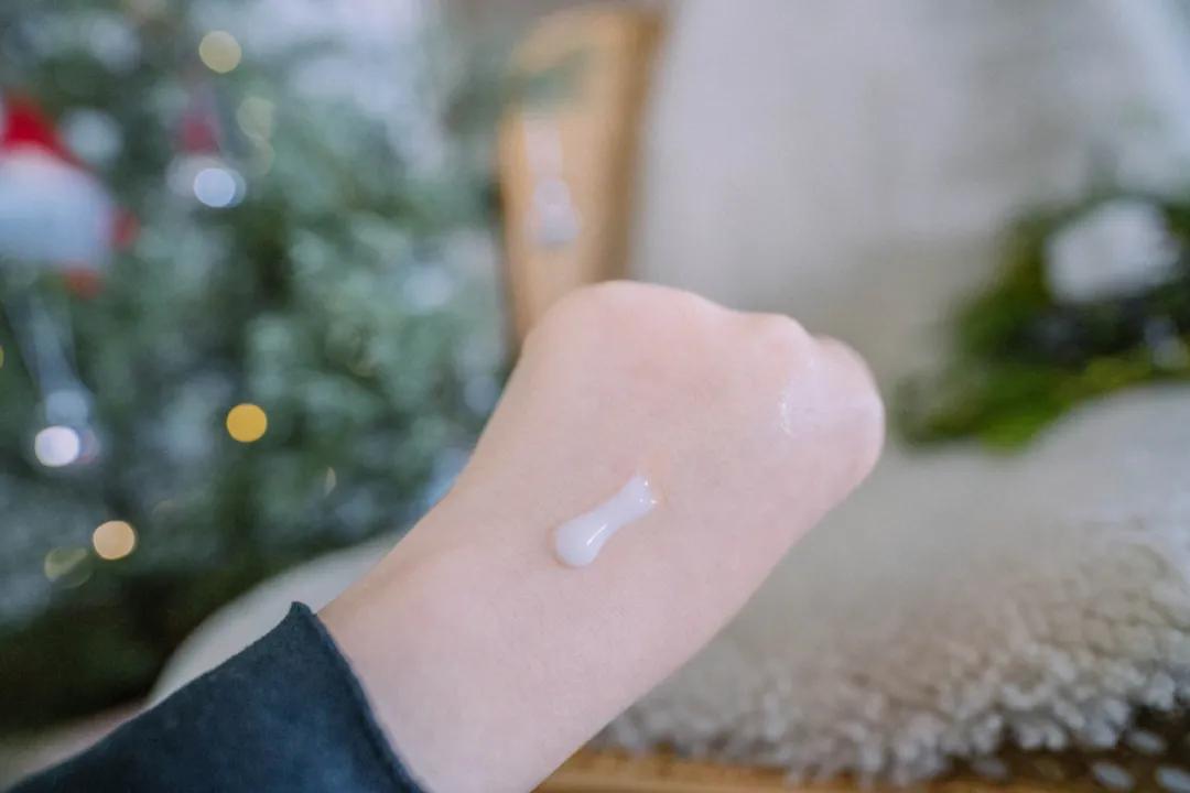 只要小几百就能买到Acne平替，高逼格小*香众**薰和王一博同款