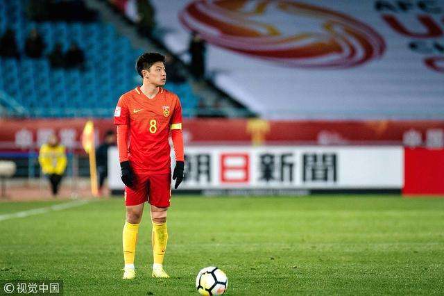 何超加盟广州队,何超转会最新