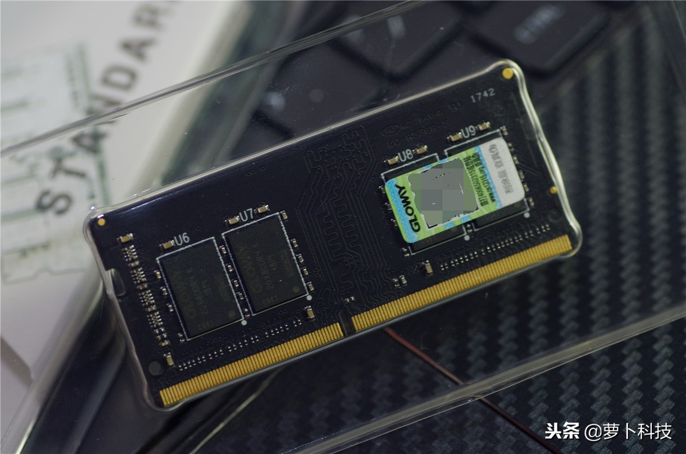 爆内存后系统没了,光威悍将2400内存条