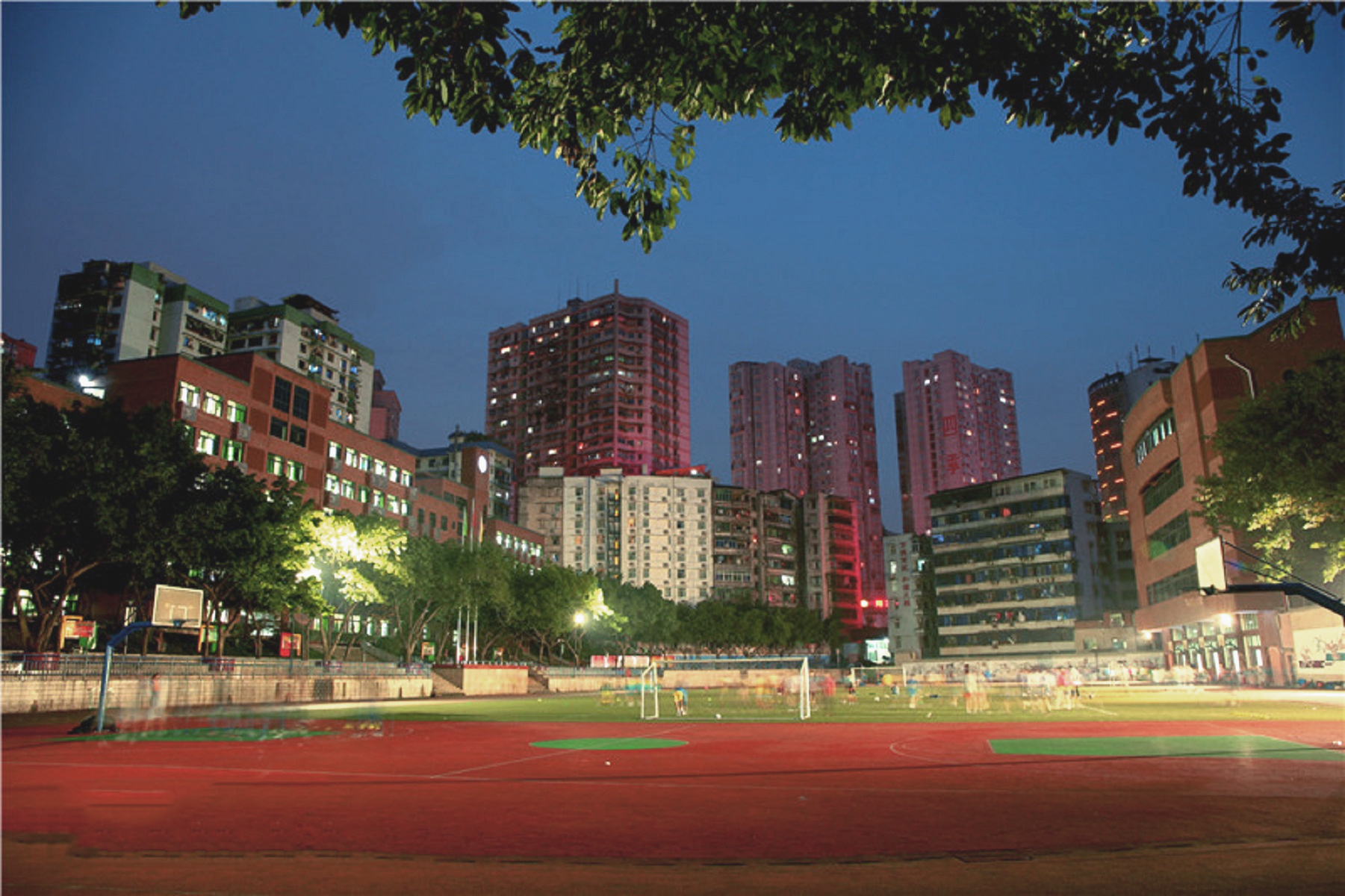 重庆哪所学校环境最好,重庆最美学校