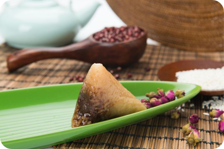 听说米旗最近研发出了黑科技绿豆糕，你想尝尝吗？