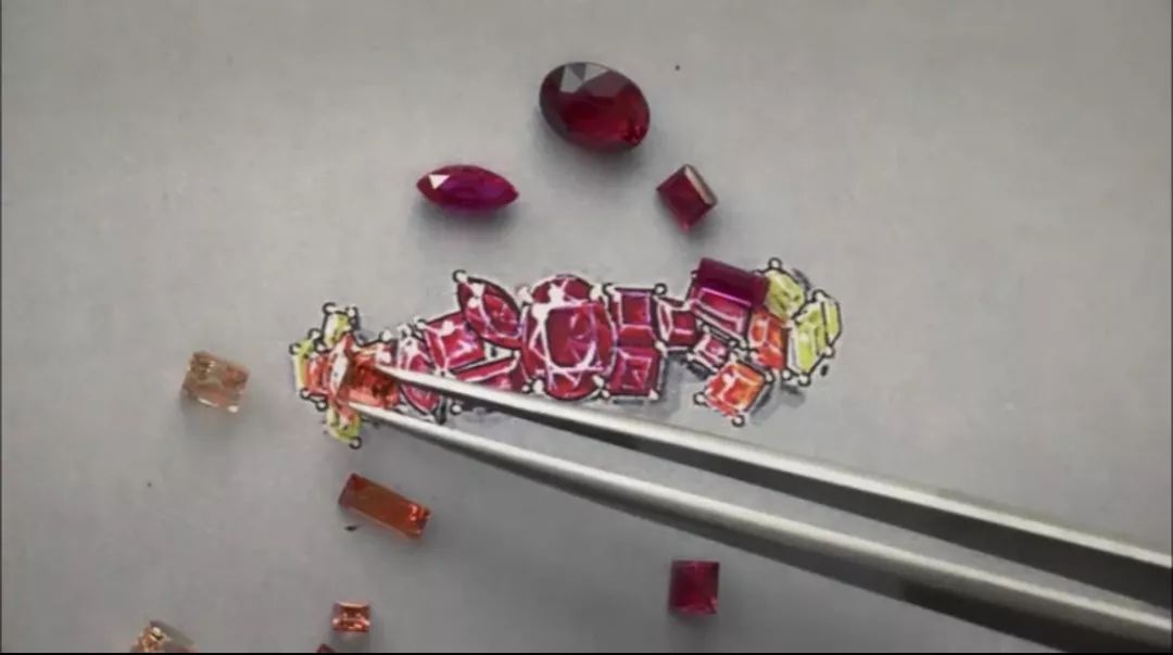 CHALAVRO带你揭秘：为何明星戴的饰品店里找不到？