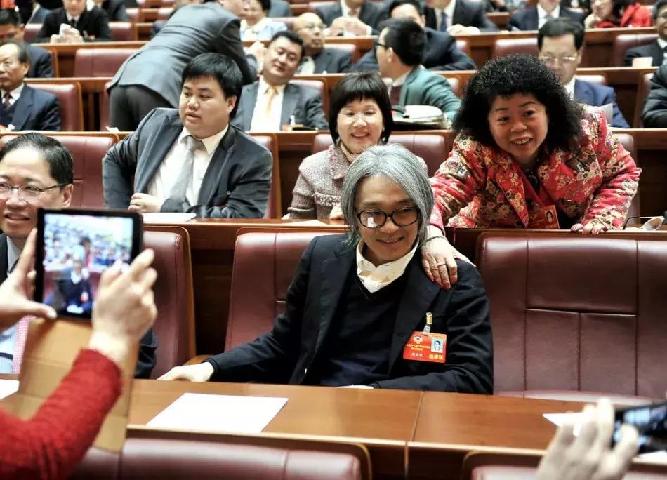 莫文蔚豹变,豹变与虎变