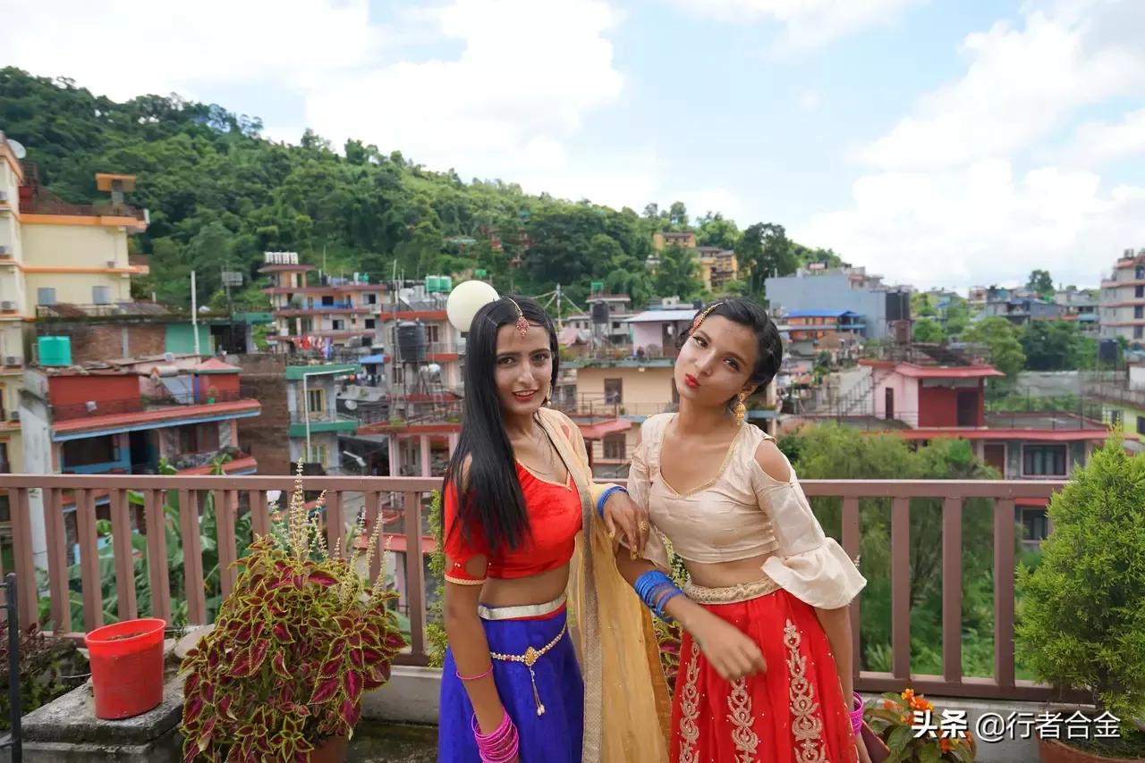 行者合金的狗血婚姻中尼泊尔小姨子的角色