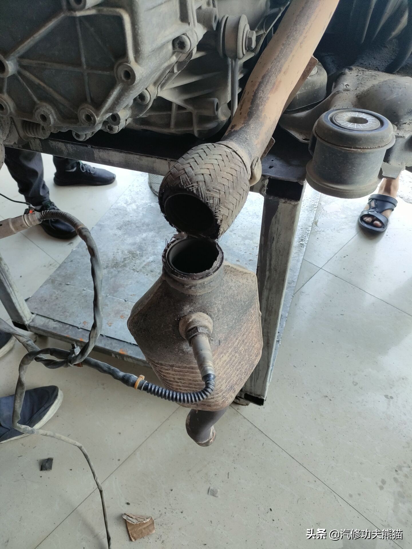 2003年老奥迪a6,2012年奥迪a6经典