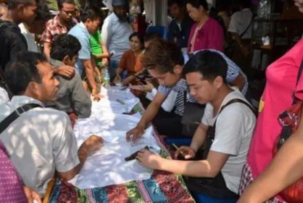 200万缅币捡漏手镯,翡翠手镯捡漏缅甸