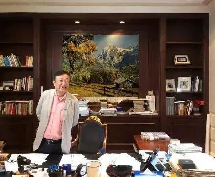 无冕之王任正非,任正非金凤凰