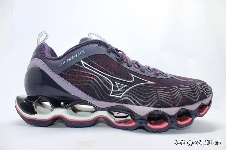 亚瑟士和美津浓跑鞋缓震,美津浓10s对比亚瑟士