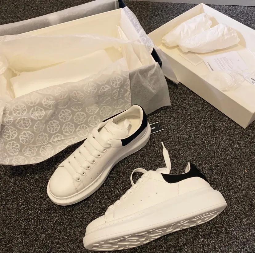 烂大街小白鞋还能穿吗,烂大街小白鞋还有吗