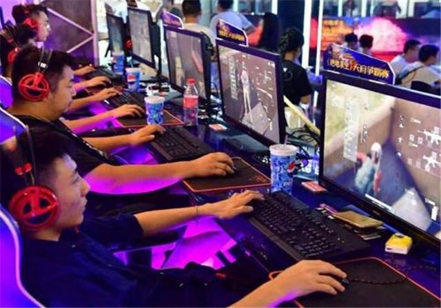 富二代开网咖,富二代开店发财