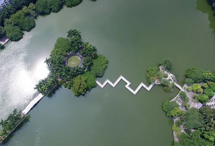 最美边境公路自驾游攻略,国内最美沿海公路自驾游