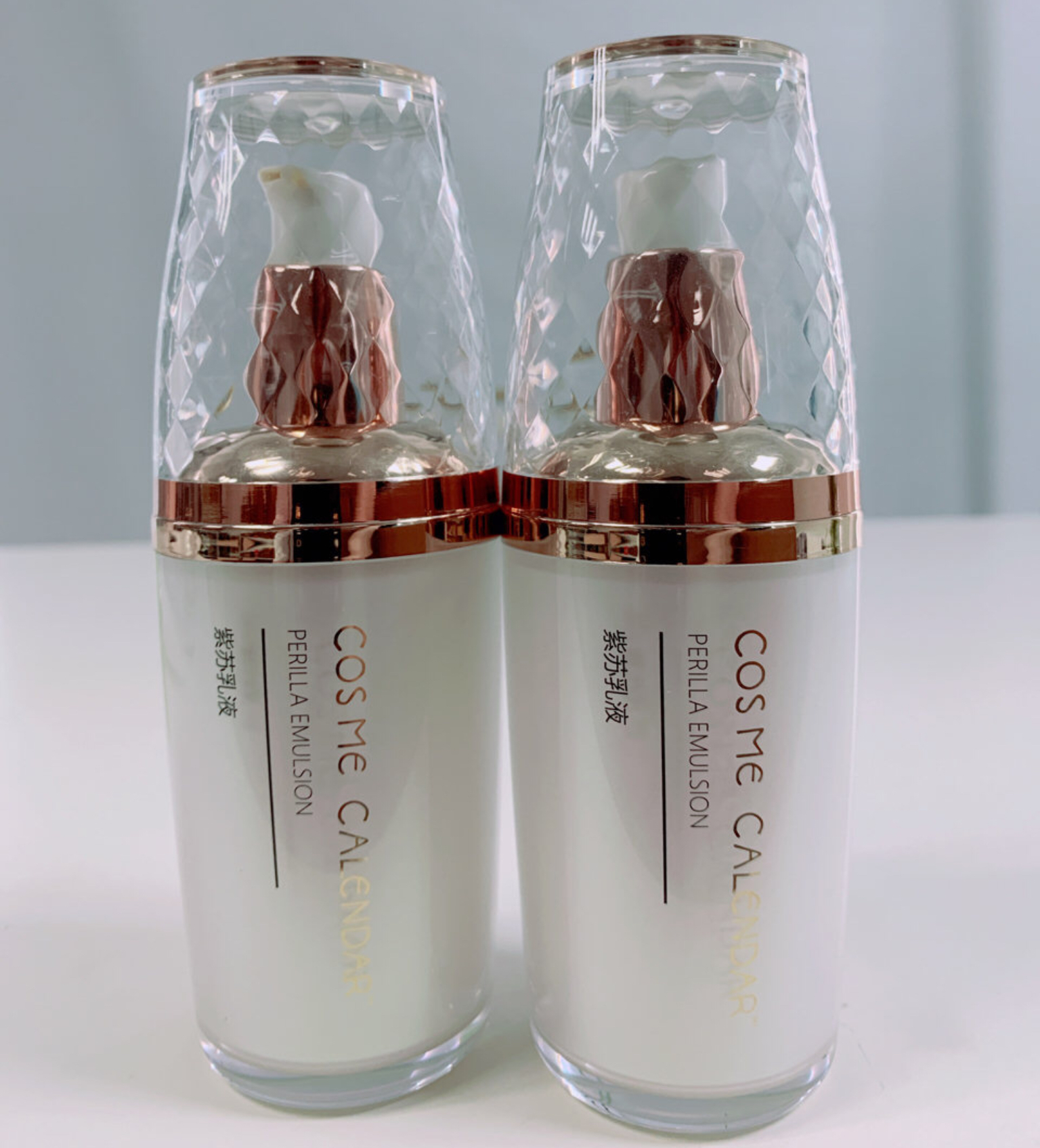 推荐一款补水保湿效果好的乳液,提亮肤色深层补水保湿乳液