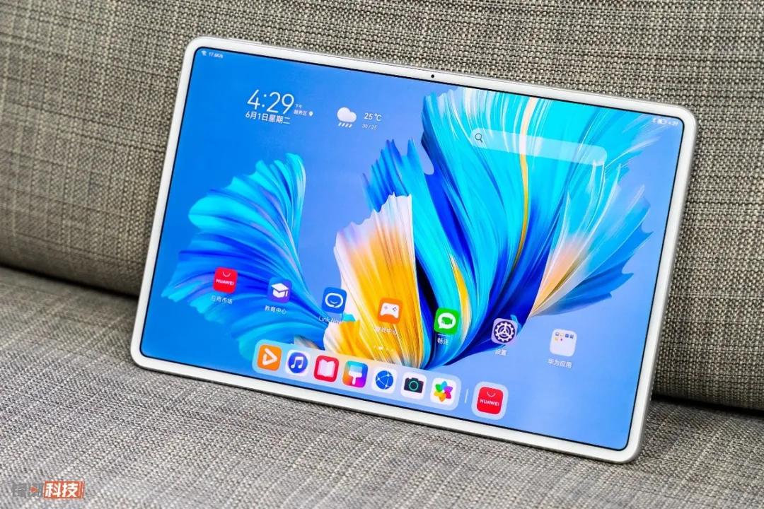 华为m68.4寸平板升级鸿蒙系统,用上麒麟芯片的华为平板