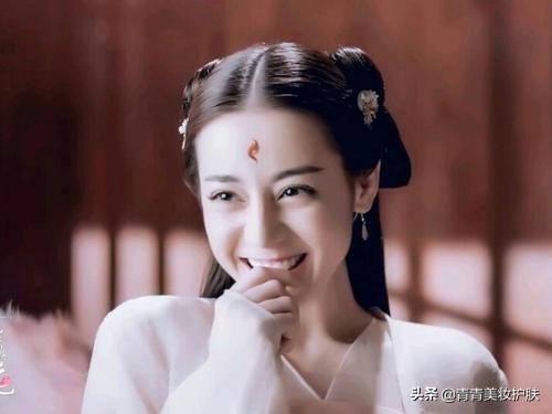 最适合18岁混合性皮肤护肤品,干敏熟龄肌适合什么护肤品