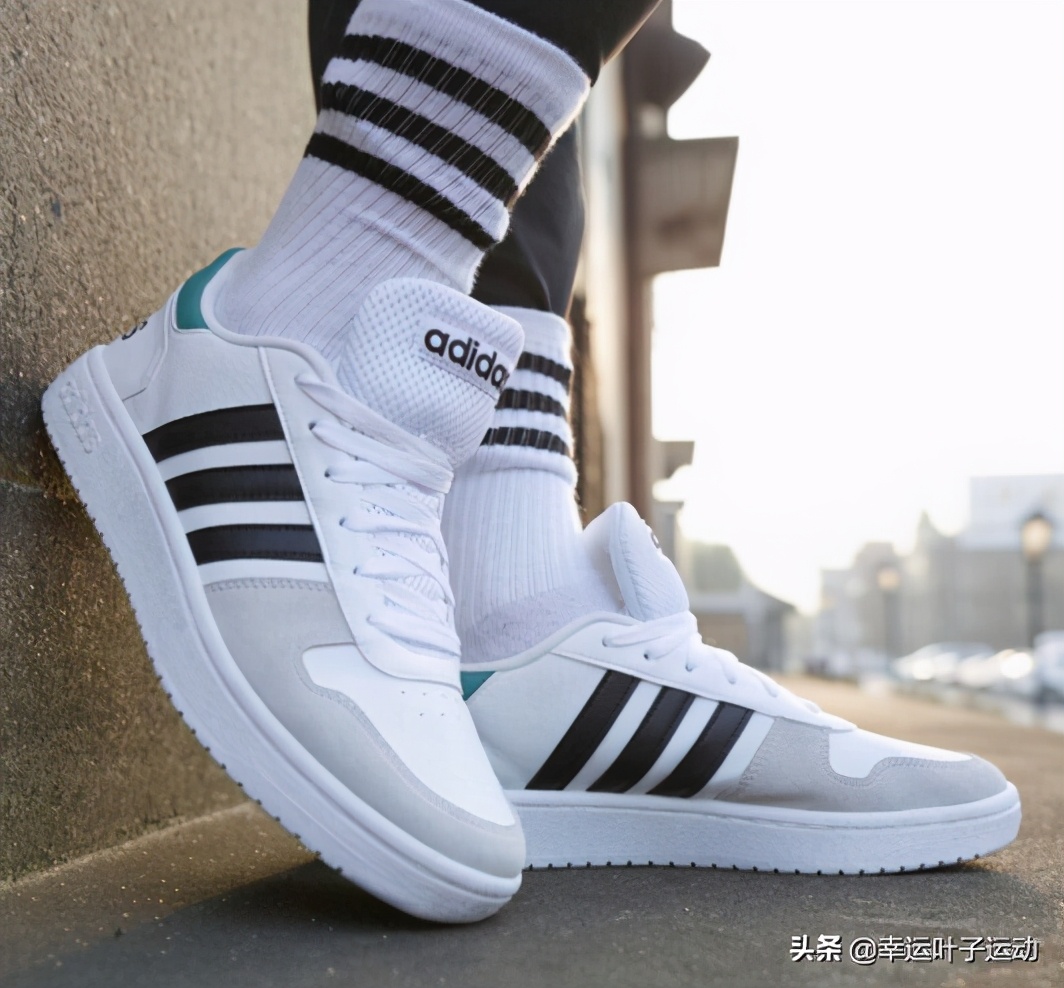 300多买的外国品牌篮球鞋,莱昂纳多的球鞋