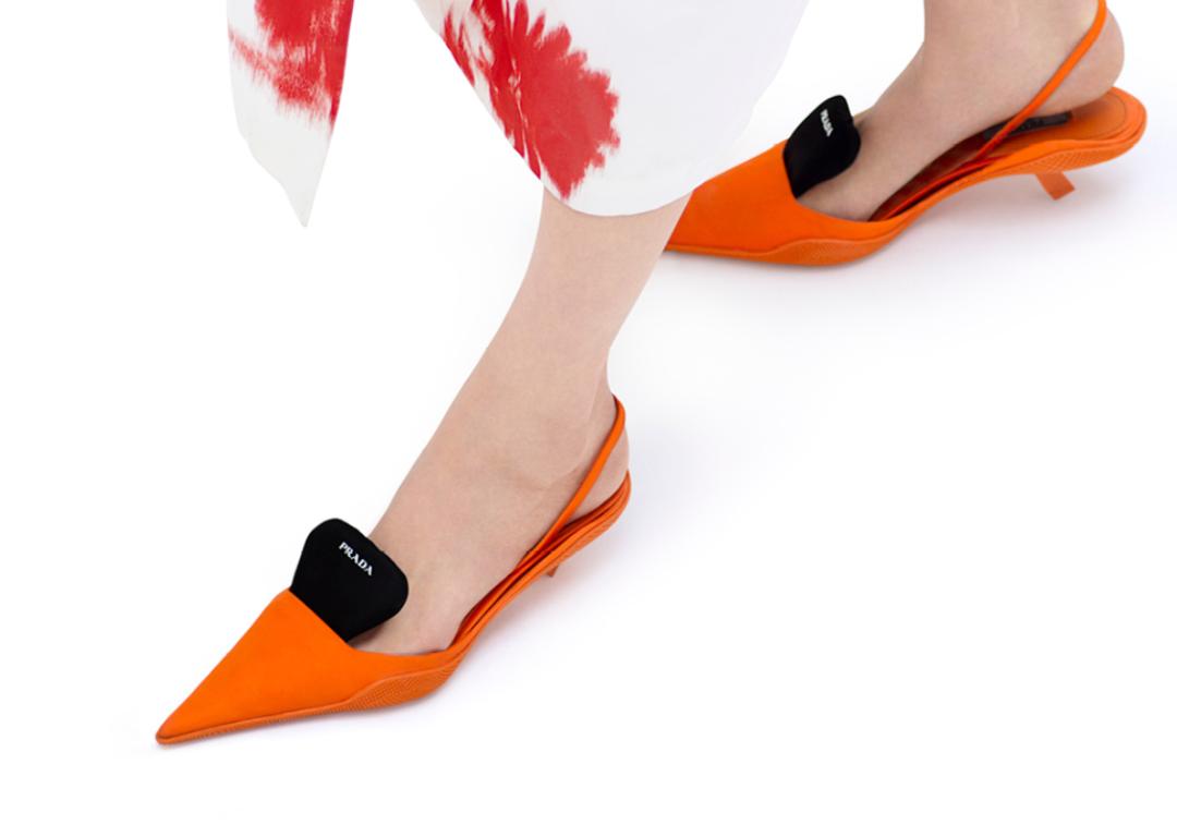 今年的时髦高跟鞋,今年时尚的高跟鞋品牌叫什么