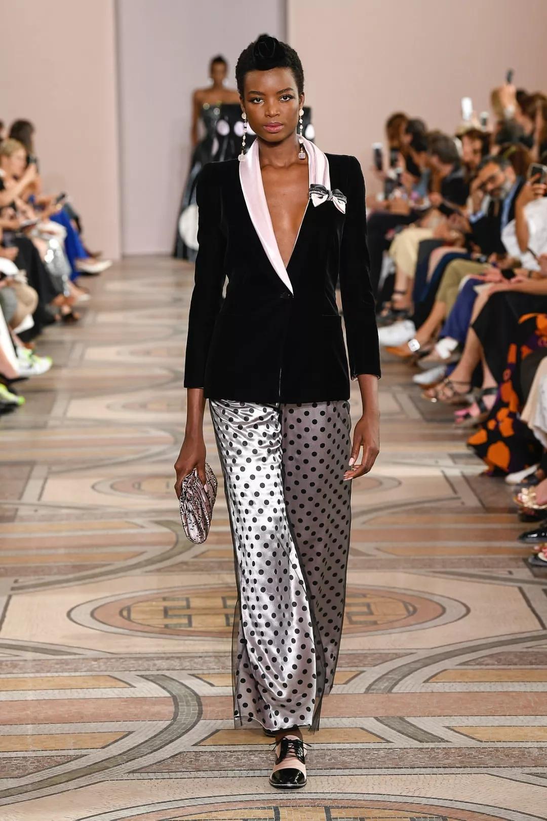 优雅不是炫耀,阿玛尼高定装