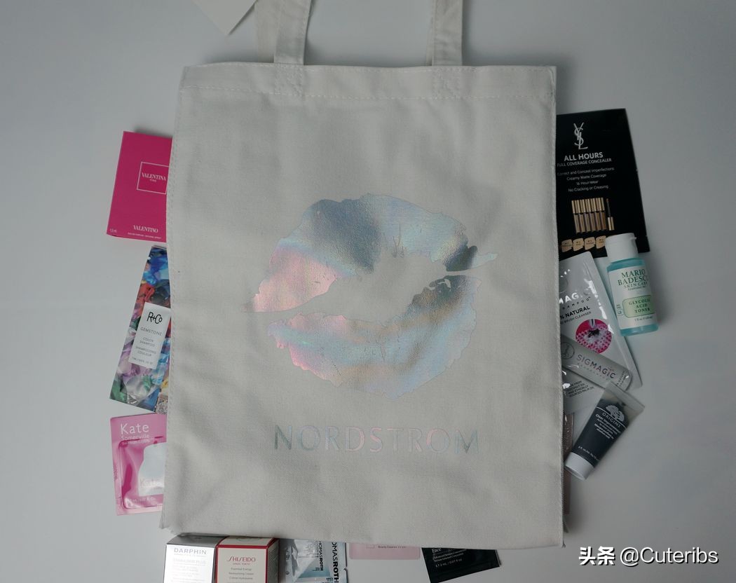 雅诗兰黛海淘值得买吗,化妆品雅诗兰黛水