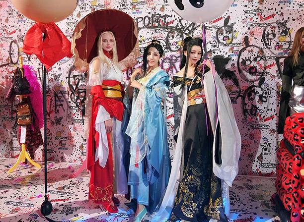 天刀手游新天赏外观88w,天刀手游好玩吗