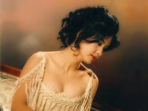 昔日女神邱淑贞现状,邱淑贞近照曝光图片