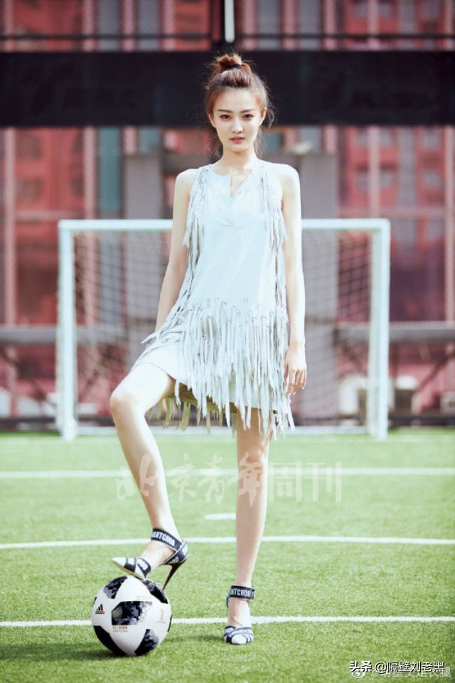 陈都灵徐璐高跟,徐璐一字带高跟