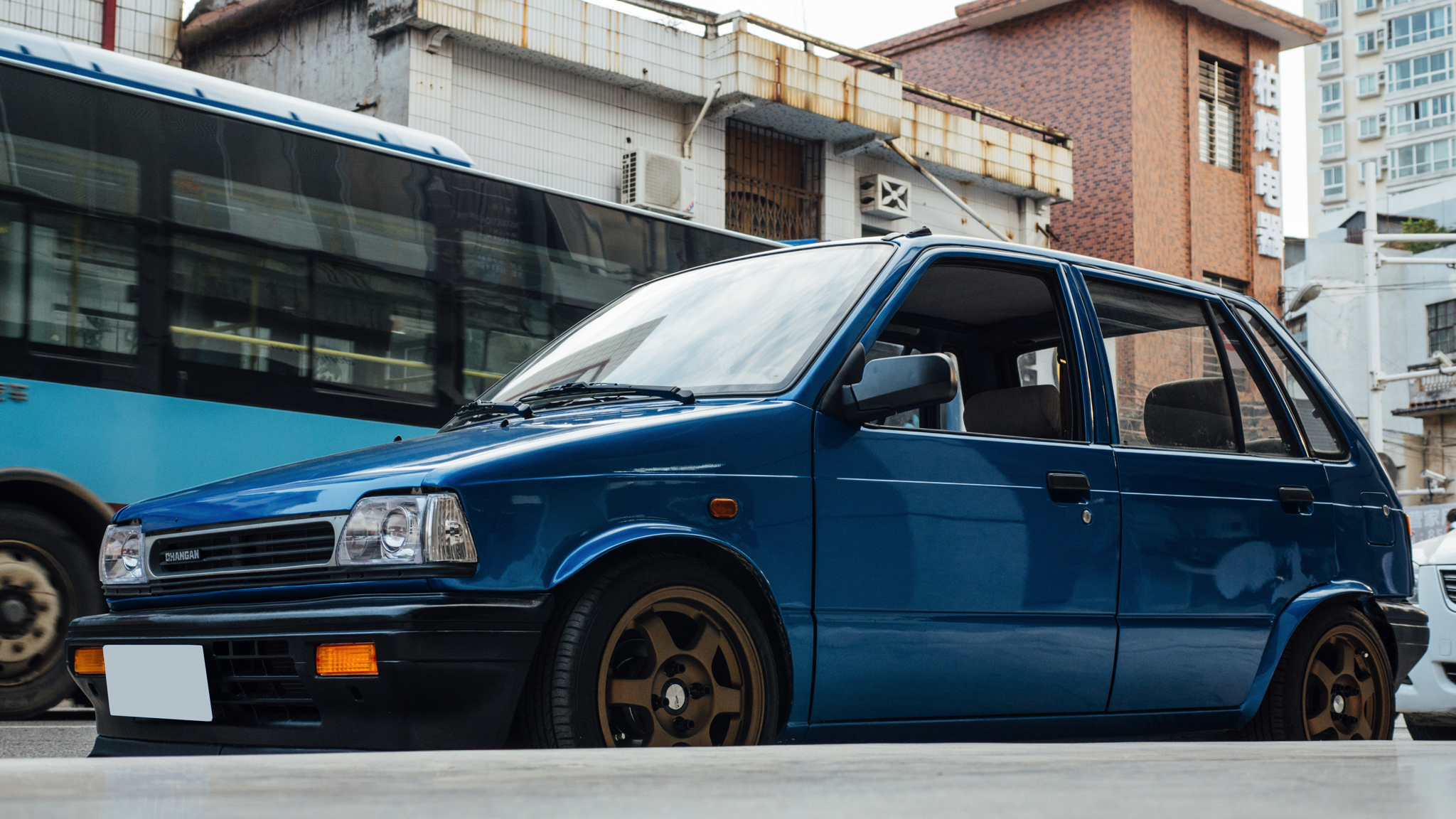 铃木奥拓自己买改装件,一万内铃木奥拓