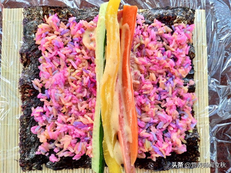 寿司翻转,好吃的旋转寿司