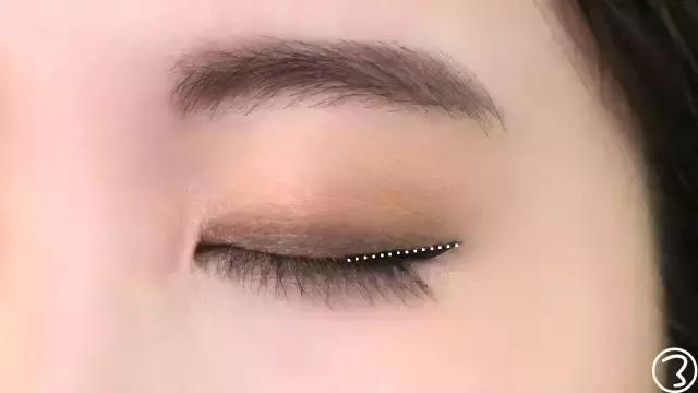单眼皮内双眼妆教程,单眼皮小内双眼妆教程老虎盘