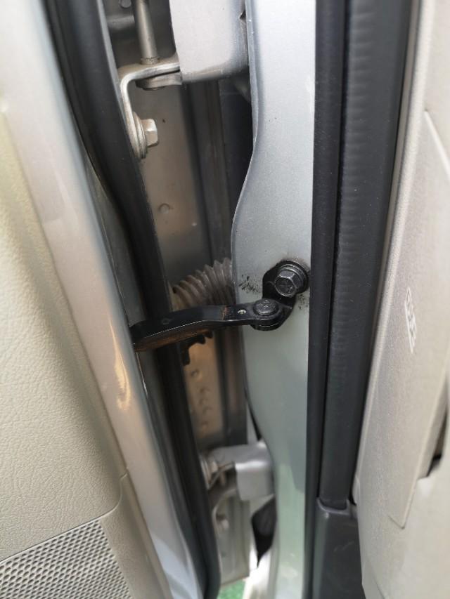 一辆12年车龄的老车,开一台10年的老车