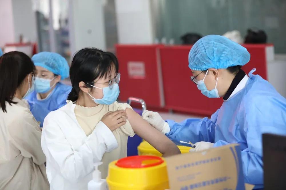 齐鲁师范大学章丘新冠疫苗接种,理工大学接种新冠疫苗