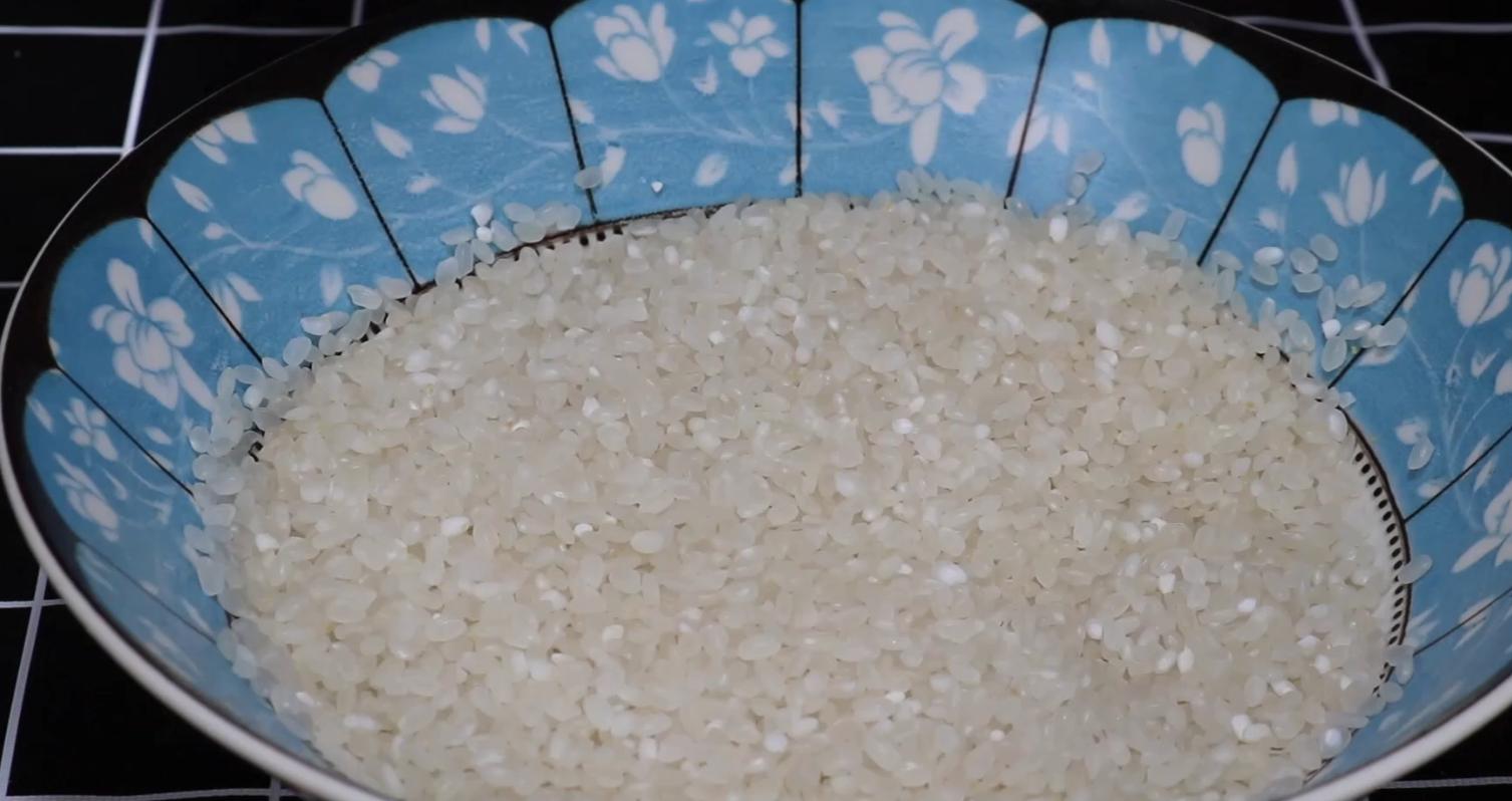 看看五星级大厨是怎么切水果,看五星级饭店厨师长的绝活