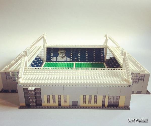 用乐高还原足球世界杯,足球比赛乐高搭建