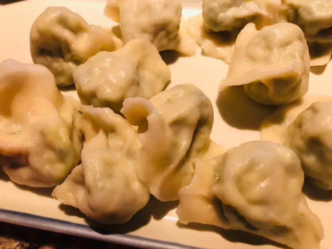 卖饺子能赚大钱吗,街头卖饺子也能赚钱