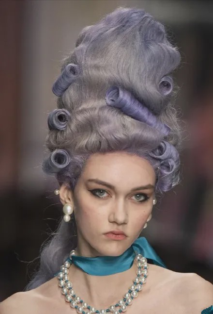 时装周卖衣服,米兰时装周爆火