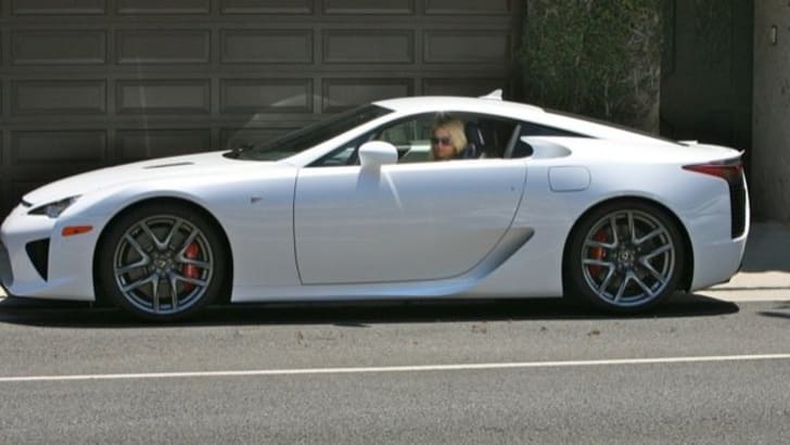 前男友送的30岁生日礼物希尔顿的LFA售49.59万美元