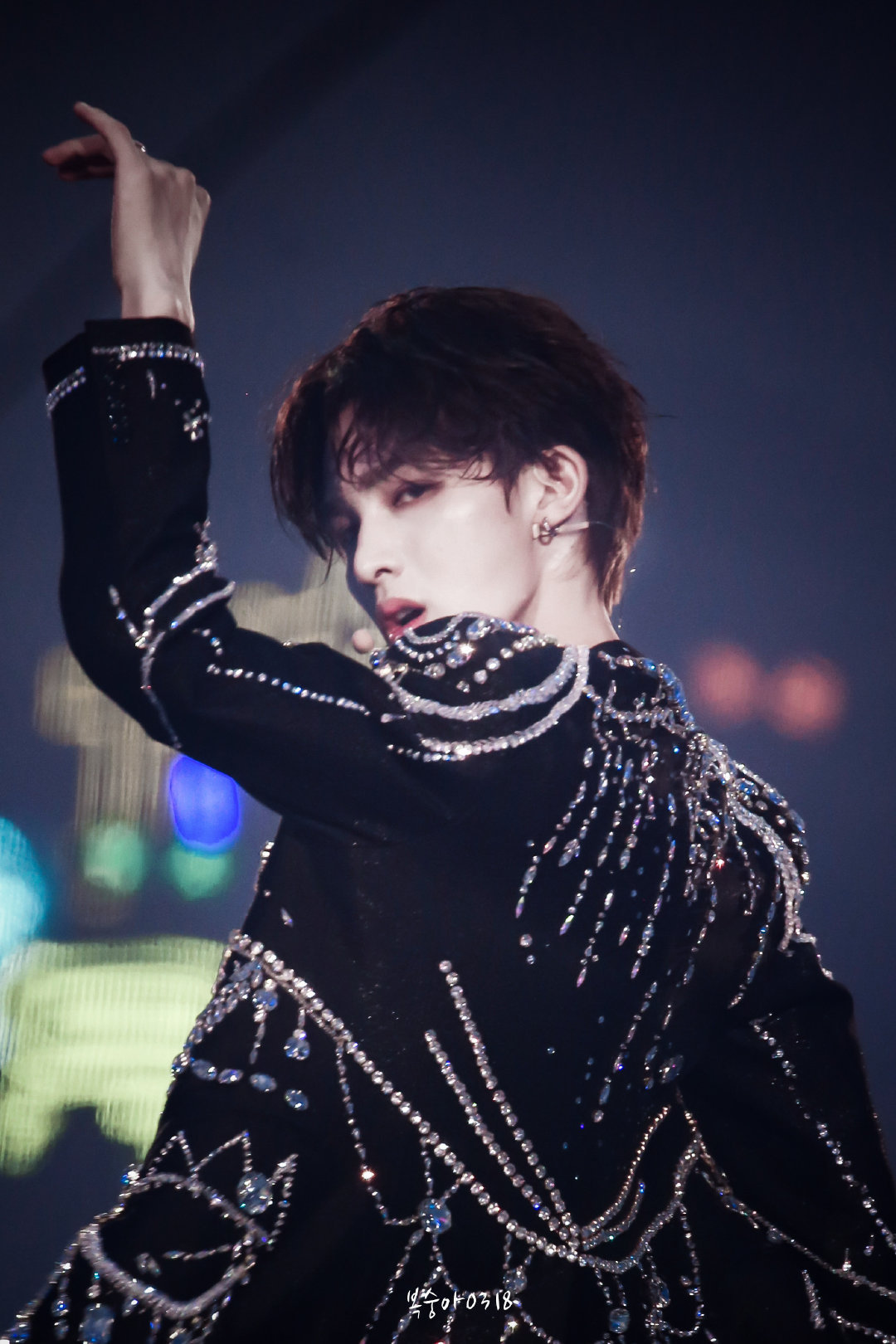 王一博乐华朱正廷,uniq乐华王一博周艺轩李汶翰