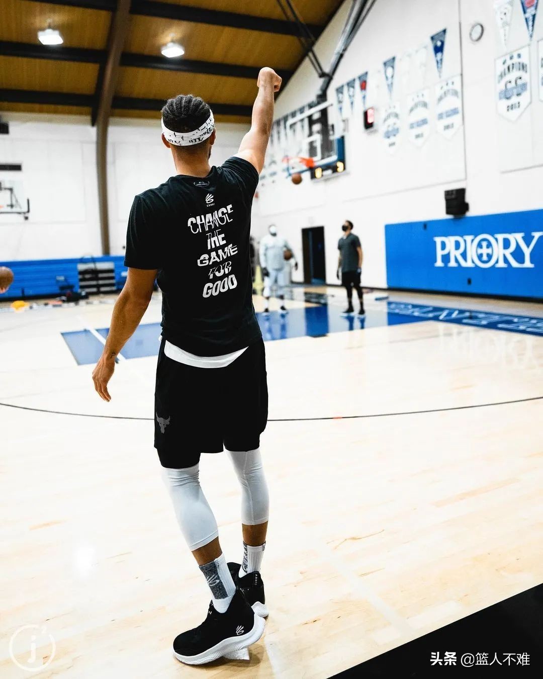 「揭秘」训练师为库里定制的投篮训练：57挑战升级版连中两球