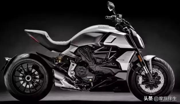 二手杜卡迪大魔鬼2018价格多少,杜卡迪大魔鬼xdiavel版价格