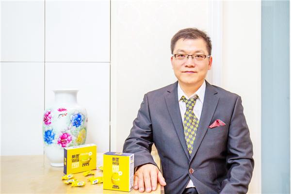 强强联手！汉鼎皇酷冒携手网红月饼酥大花带货直播台式月饼