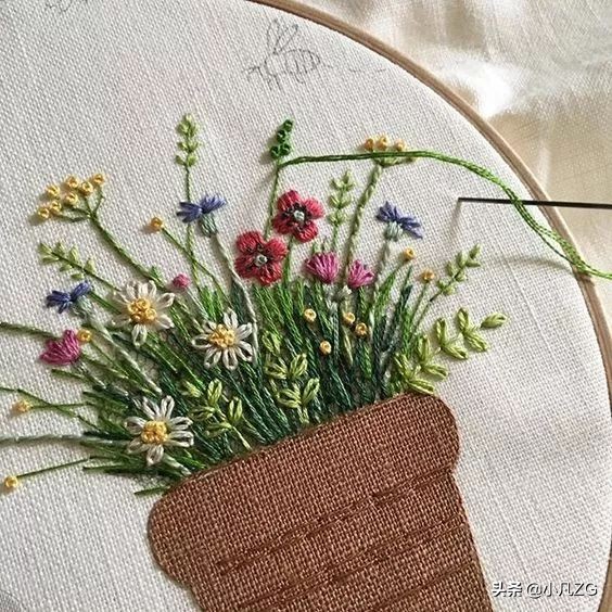 衣服穿久了太旧怎么翻新,旧衣服怎么改造可以穿