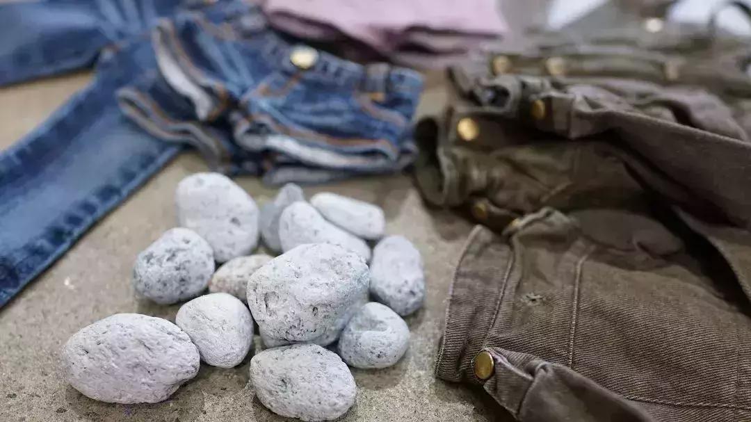 牛仔要水洗到什么程度才时髦,复古水洗垂感牛仔